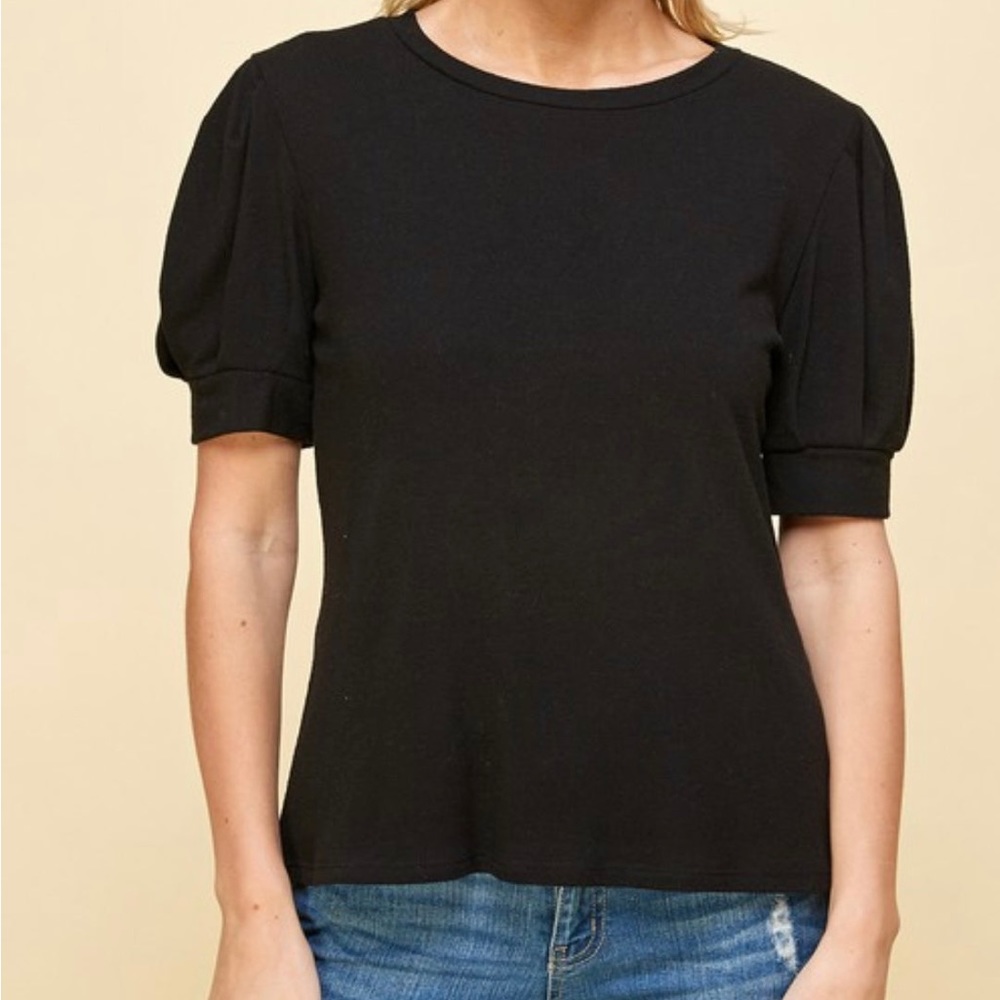 Puff sleeve top